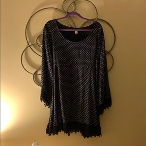 MAKE OFFER! Francescas Bell sleeve dress!